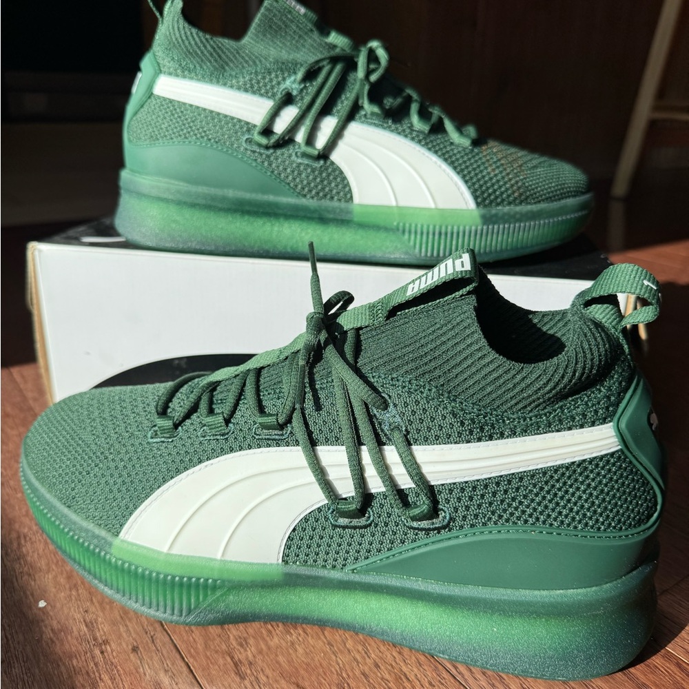 Autographed Puma Forest Green Clydes men size 10